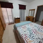 Silver Shadow Maisonette
