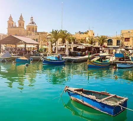 Silver Shadow Maisonette Apartment Marsaxlokk