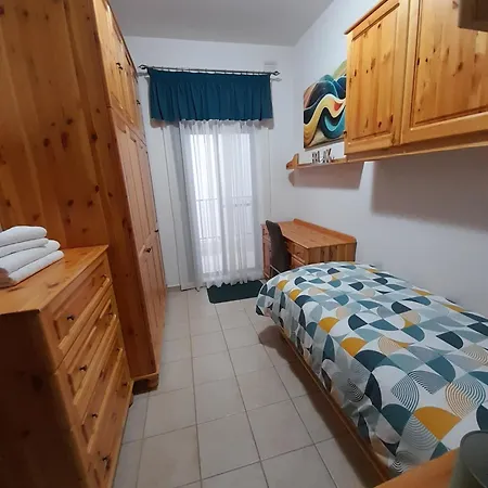 Silver Shadow Maisonette דירה *